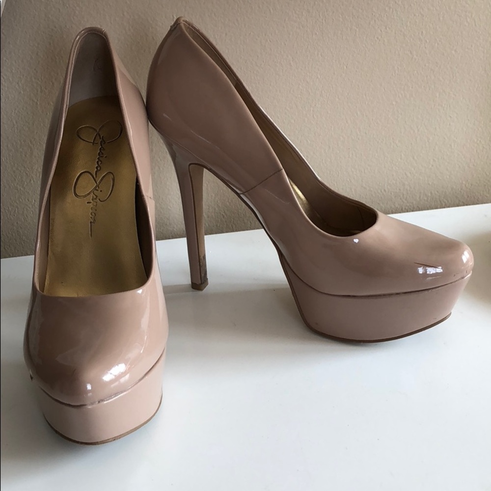 JESSICA SIMPSON NUDE HEELS